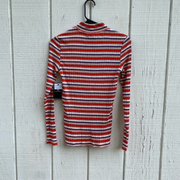 NET Volcom “for every body” stripped shirt - Picture 3 of 6